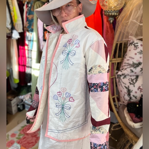 Vintage OOAK Handmade Quilted Embroidered Chore Barn Cottage Coat Jacket - Picture 5 of 8